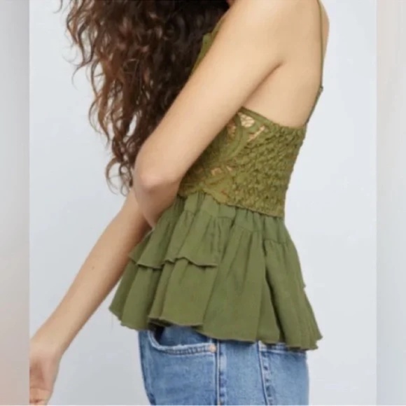 NWT Free People Adella Lace Ruffled Cami Top Olive Green Size Medium - Picture 3 of 8